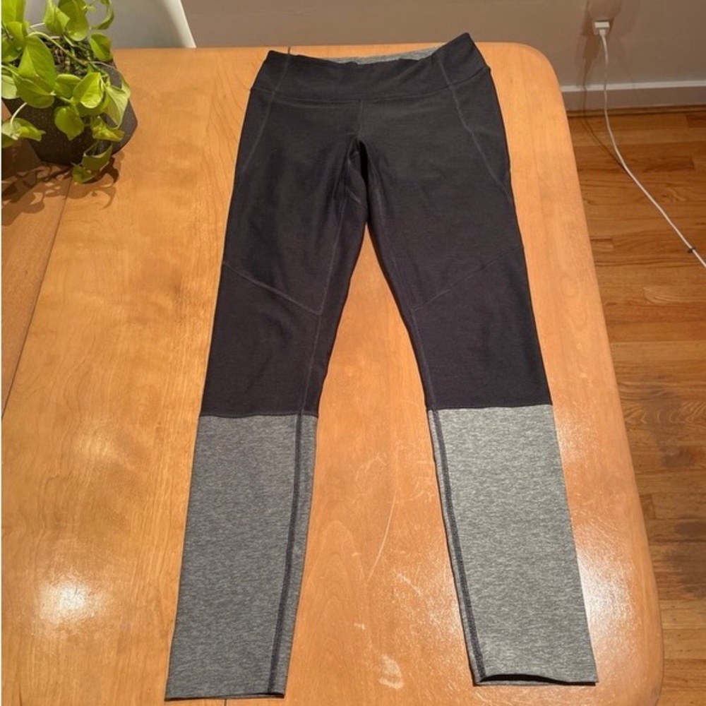 outdoor voices leggings women’s size small